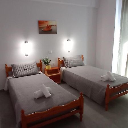 Hermes Kavos Ngoại thất bức ảnh