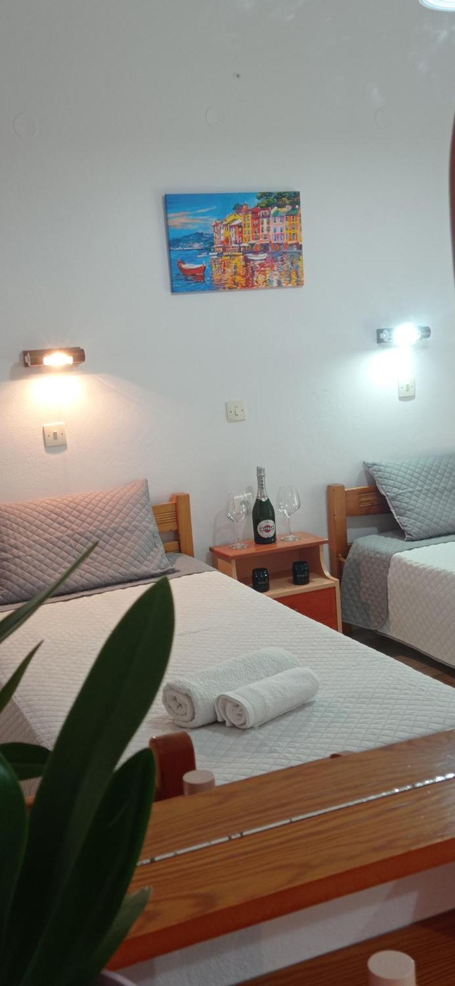 Hermes Kavos Ngoại thất bức ảnh